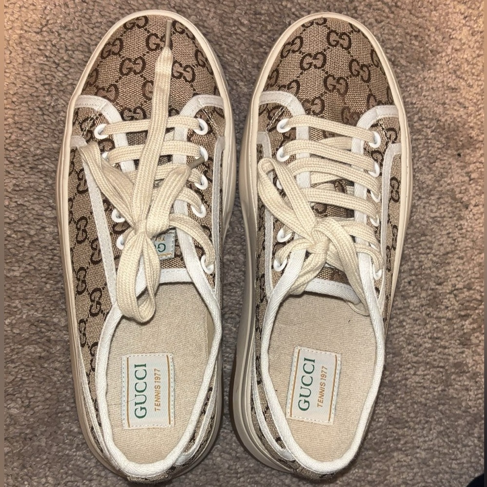 WOMEN'S GG SNEAKER